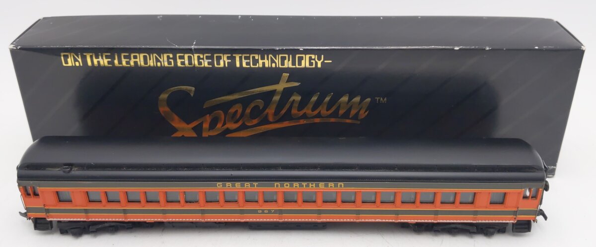 Bachmann 89033 HO Scale Great Northern Coach Car #967 EX/Box