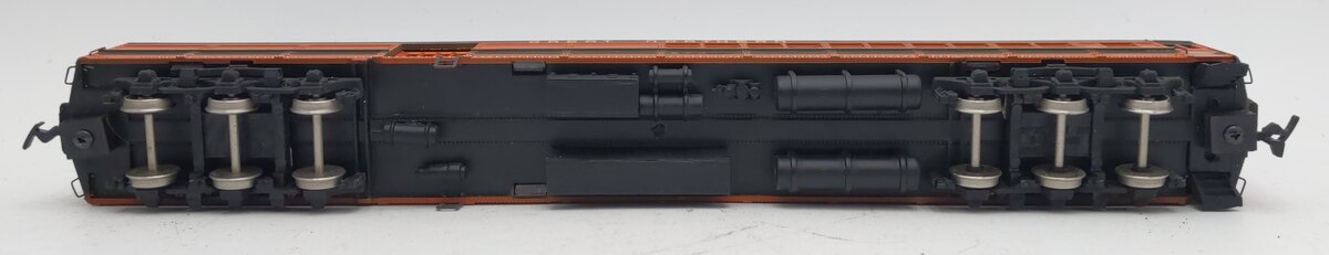 Spectrum 89031 HO Scale Great Northern Combine Passenger Car #574 EX/Box