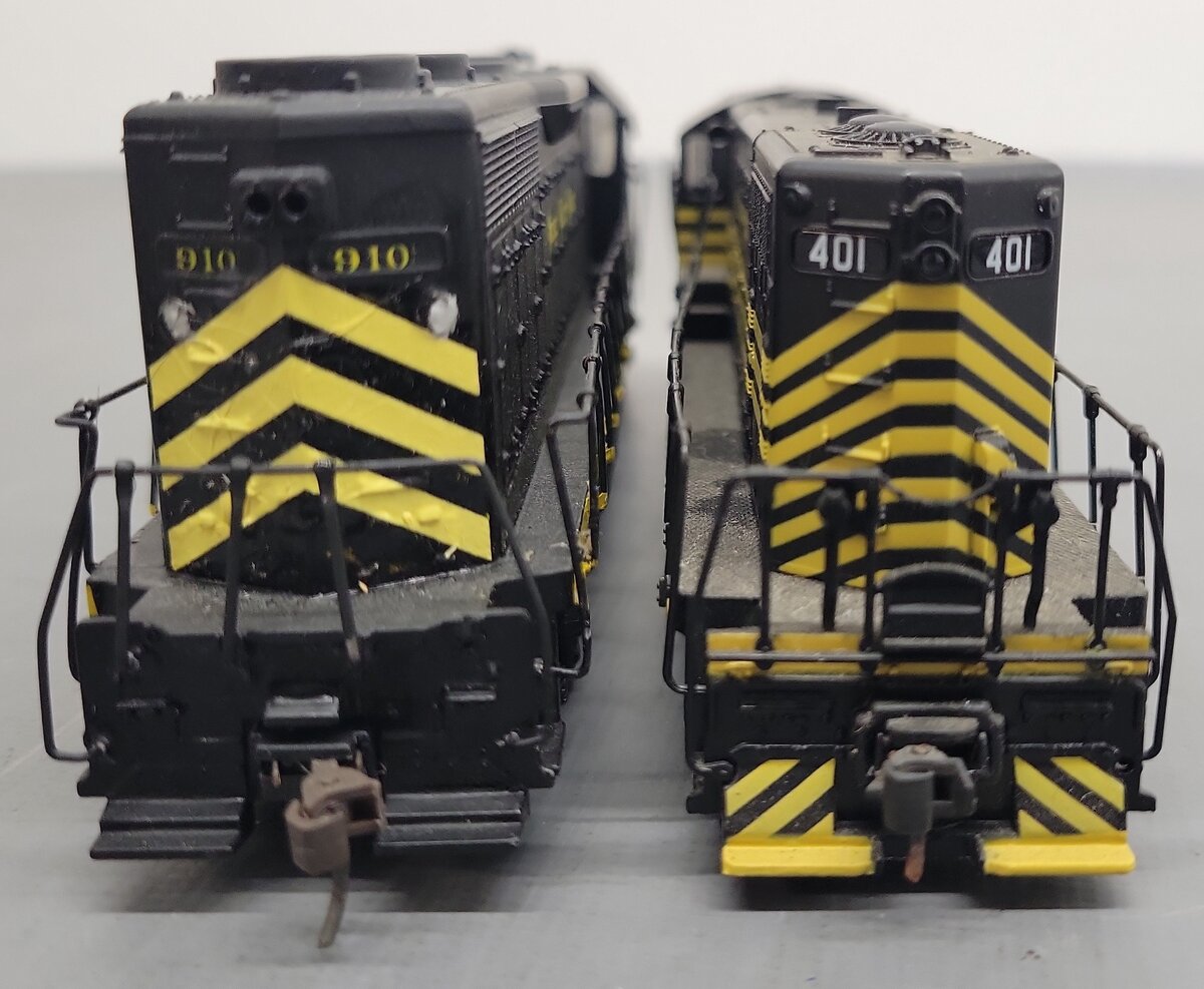 Atlas and Other HO Scale Custom Nickel Plate Road Diesel Locomotives [2]