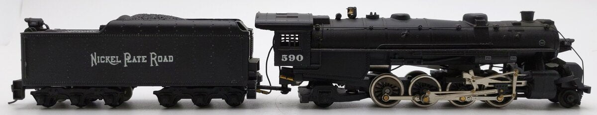 Mantua 383-070 HO Scale Nickel Plate Road 2-8-2 Steam Locomotive & Tender #590 EX