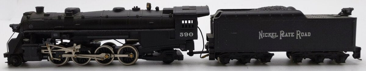 Mantua 383-070 HO Scale Nickel Plate Road 2-8-2 Steam Locomotive & Tender #590 EX