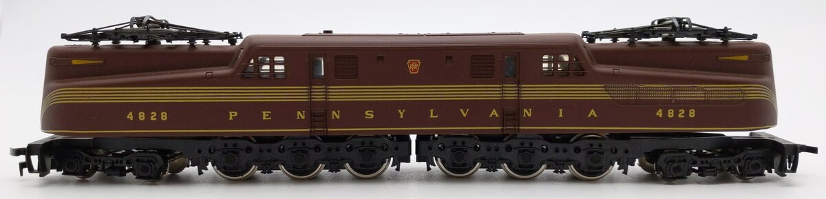 AHM 4828 HO Scale Pennsylvania GG-1 Electric Locomotive #4828 EX