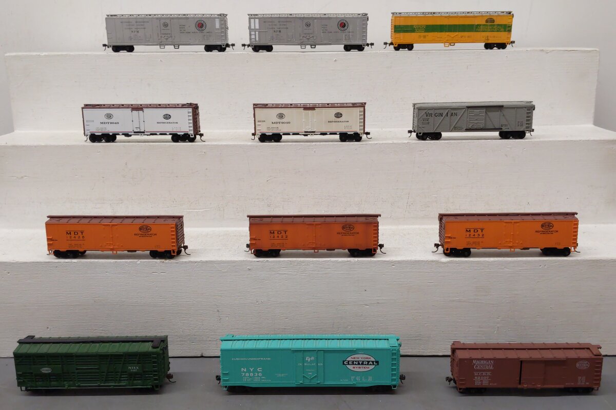 Accurail, Lima, Roco & Other HO Scale Freight Cars [12] EX
