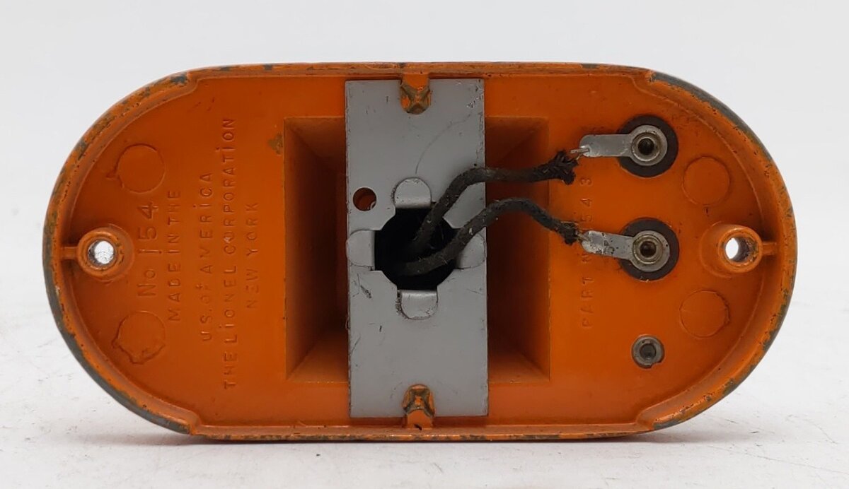 Lionel 154 O Prewar Hiawatha Orange Base Automatic Road Crossing Signal -Rare VG