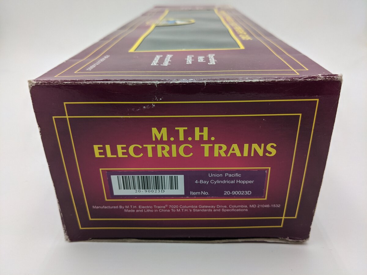 MTH 20-90023D O Gauge Union Pacific 4-Bay Cylindrical Hopper #21247 EX/Box