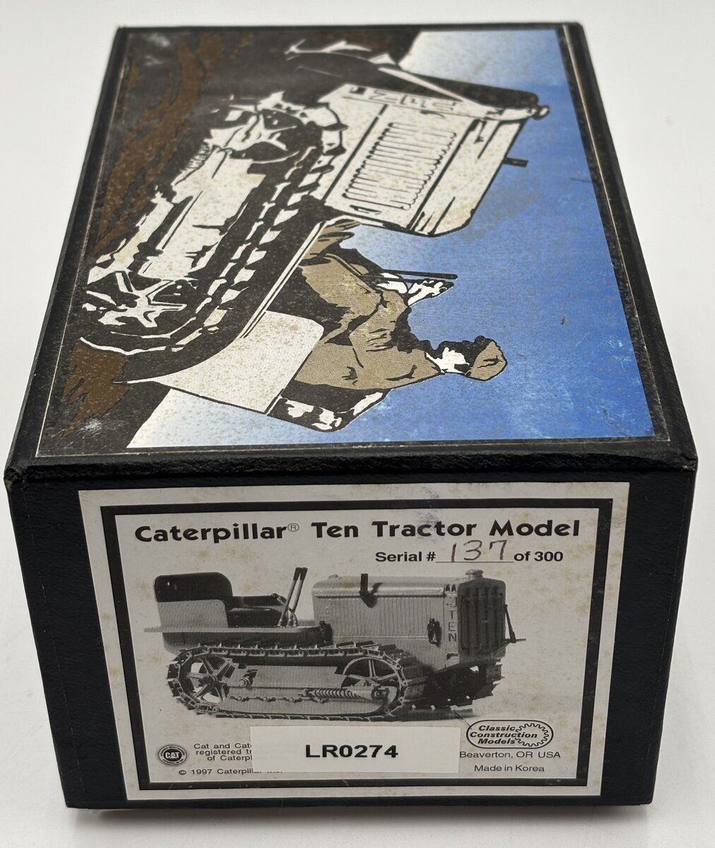 CCM 1:24 Caterpillar Ten Tractor Model LN/Box