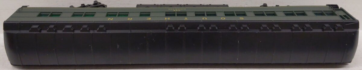 Lionel 1927500 O Gauge Southern 18" StationSounds Diner #3168 EX/Box