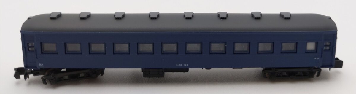 Tenshodo 83012 Z Scale Lighted Passenger Car #193 LN/Box