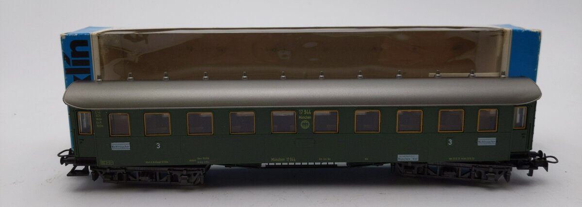 Marklin 4136 HO German Federal Railroad (DB) 3rd Class AB4ü Bay Car #17944 LN/Box