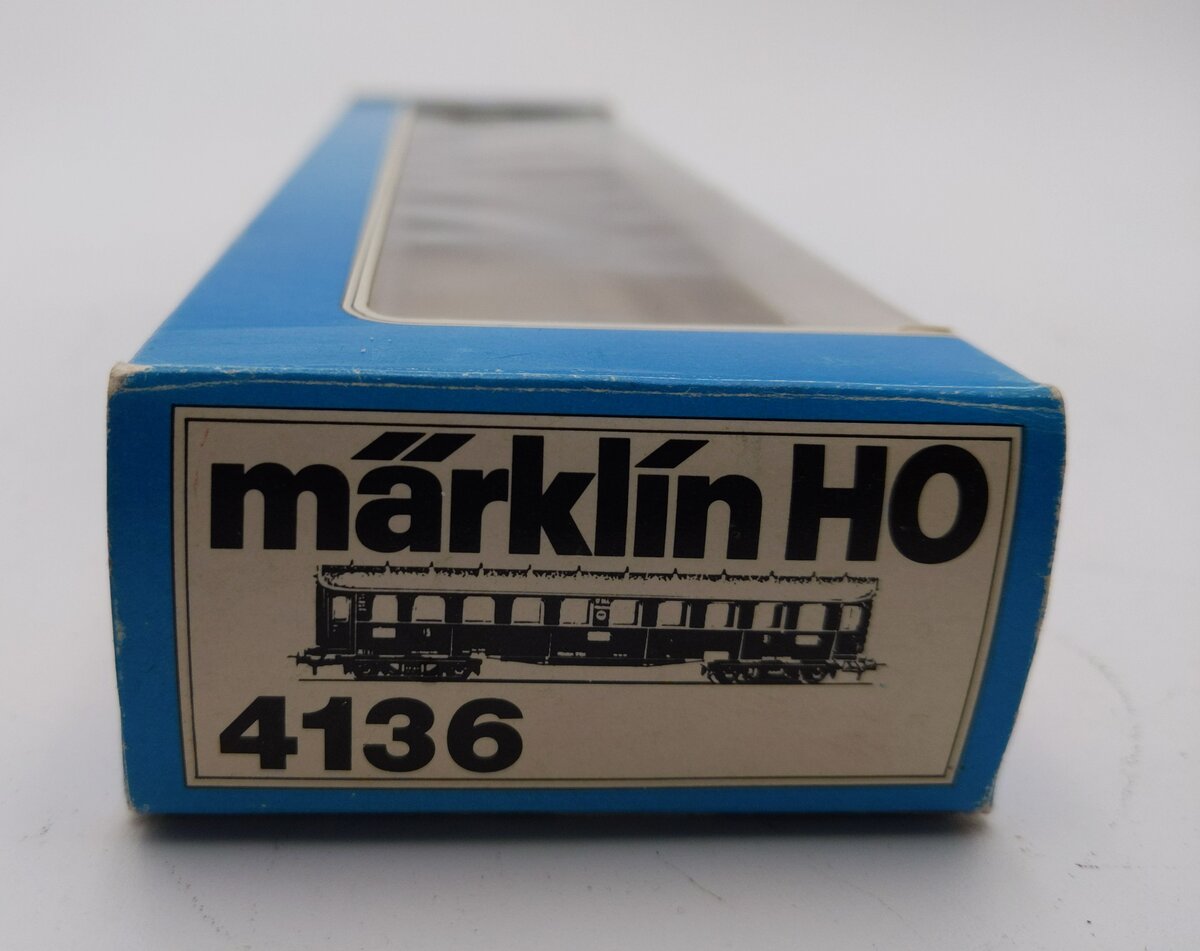 Marklin 4136 HO German Federal Railroad (DB) 3rd Class AB4ü Bay Car #17944 LN/Box