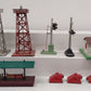 Lionel Vintage O Signals, Platforms, & Beacons: 260, 394, 154, 494, 157 [10]