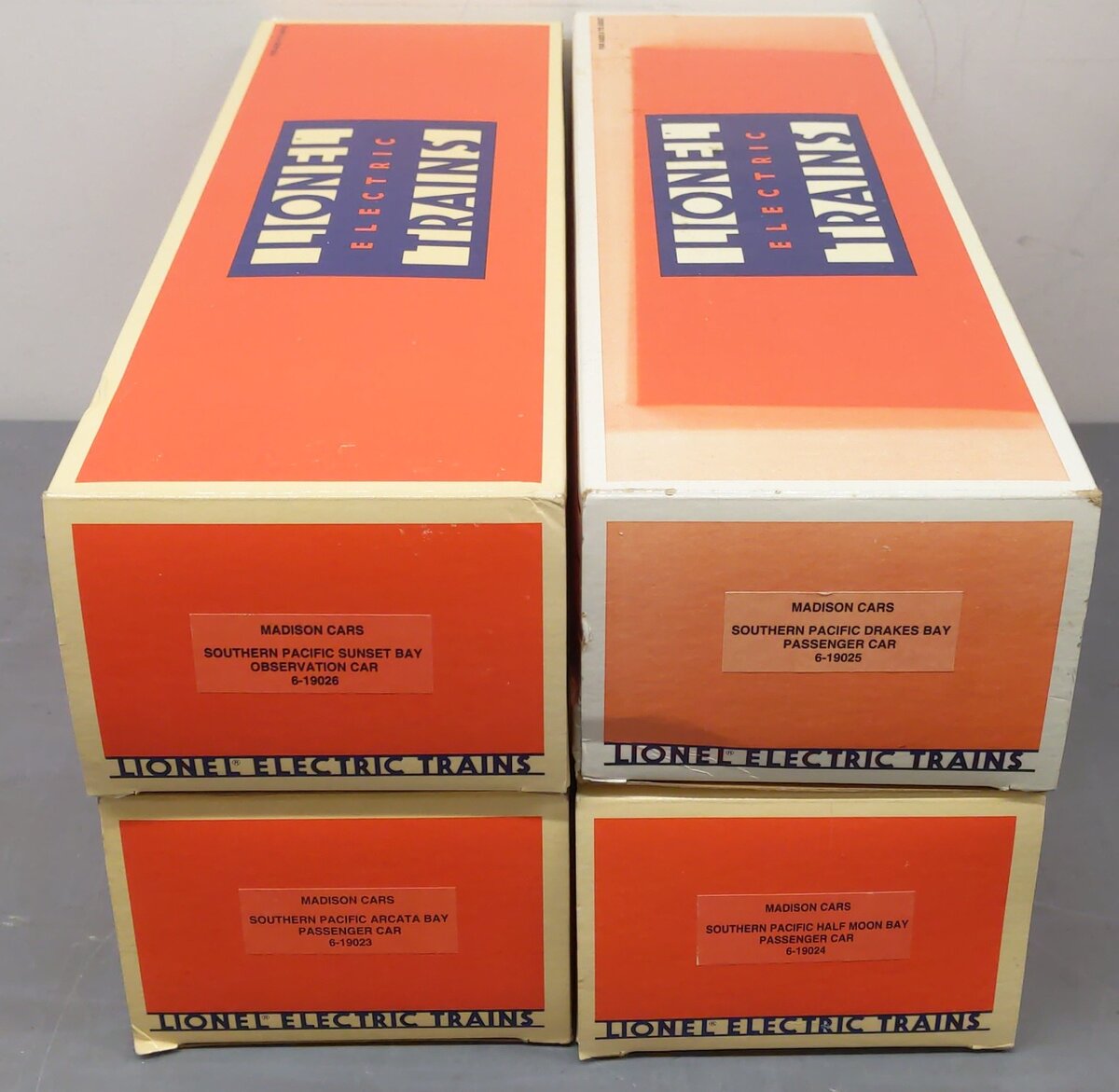 Lionel O Gauge Southern Pacific Daylight 4 Car Passenger Set EX/Box