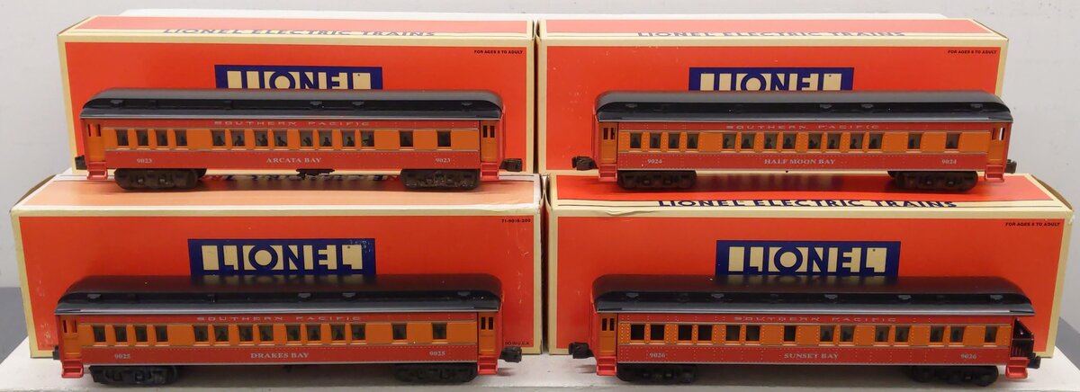 Lionel O Gauge Southern Pacific Daylight 4 Car Passenger Set EX/Box