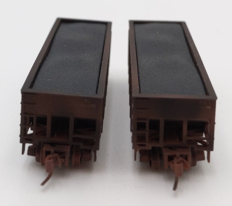 Micro-Trains 53444021 Z Scale Southern Pacific Weathered Hopper #460698/460701 LN/Box