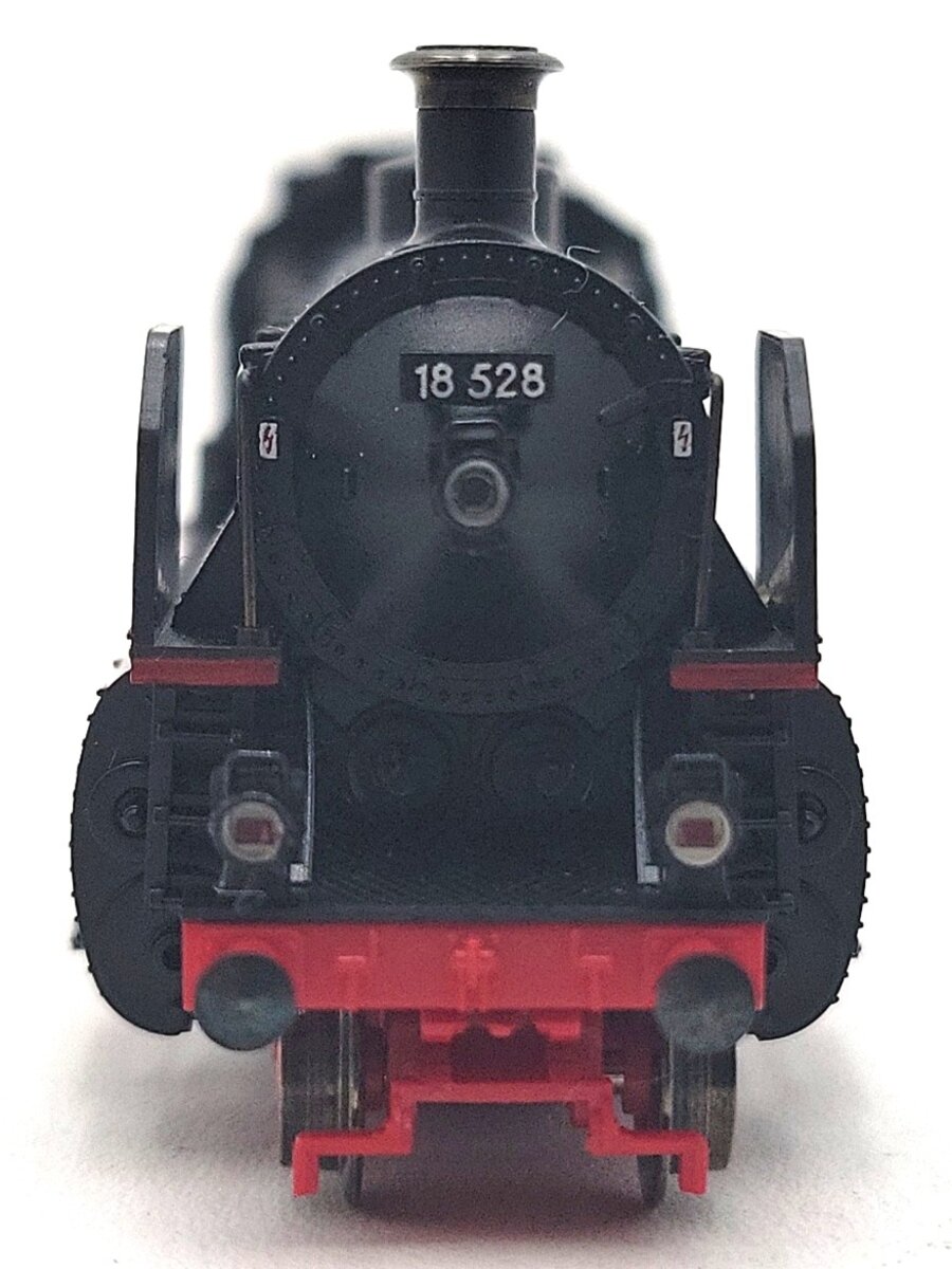 Trix 12456 N DB Class BR 18.5 (S 3/6) Steam Locomotive & Tender #18328 EX/Box
