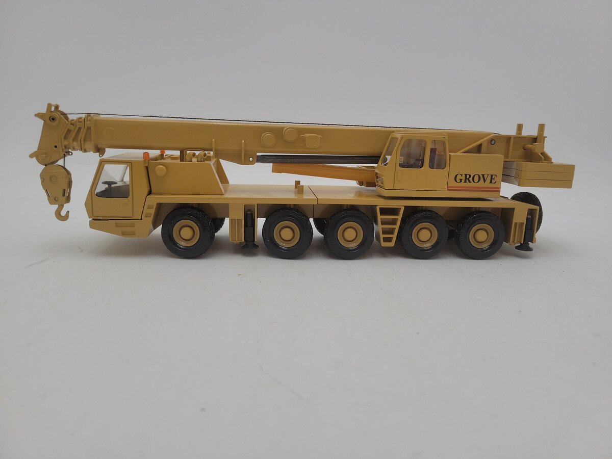 Acme 0158 Yellow Grove Telescopic All-Terrain Crane Die Cast Model VG