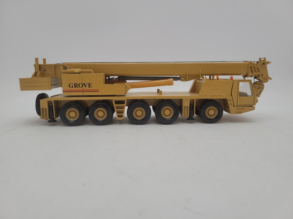 Acme 0158 Yellow Grove Telescopic All-Terrain Crane Die Cast Model VG