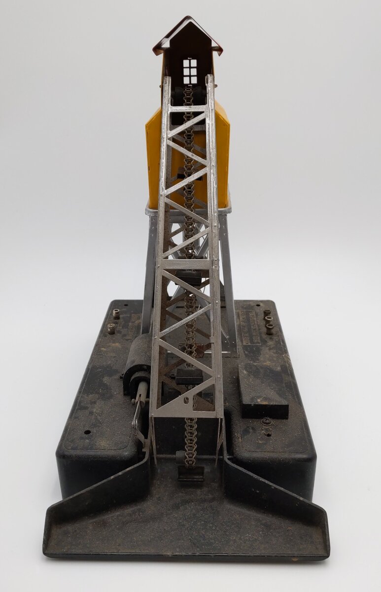 Lionel 97 Vintage O Operating Coal Elevator Loader -Repainted