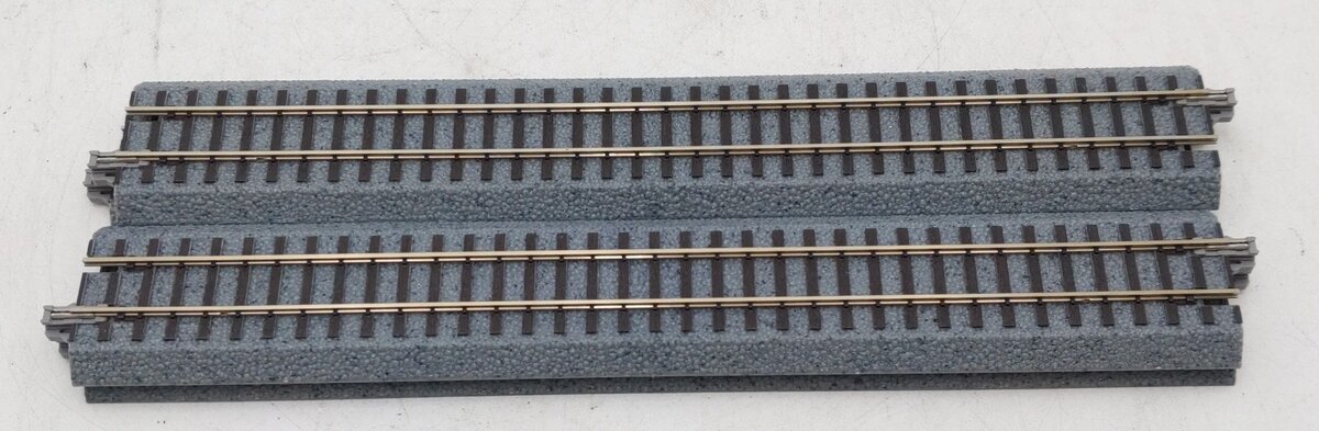 Blackstone Models B500100 H0n3 228mm Straight Track 4-Pack EX/Box