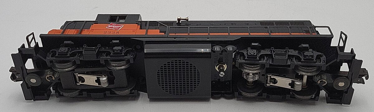 Lionel 6-18565 O Gauge Milwaukee Road GP-9 Diesel Locomotive w/TMCC #2338 VG