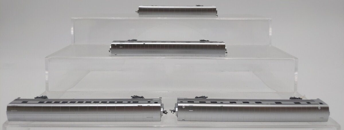 Micro-Trains 99401150 Z Scale Atchison Topeka & Santa Fe Passenger Set#3071/3918 LN/Box