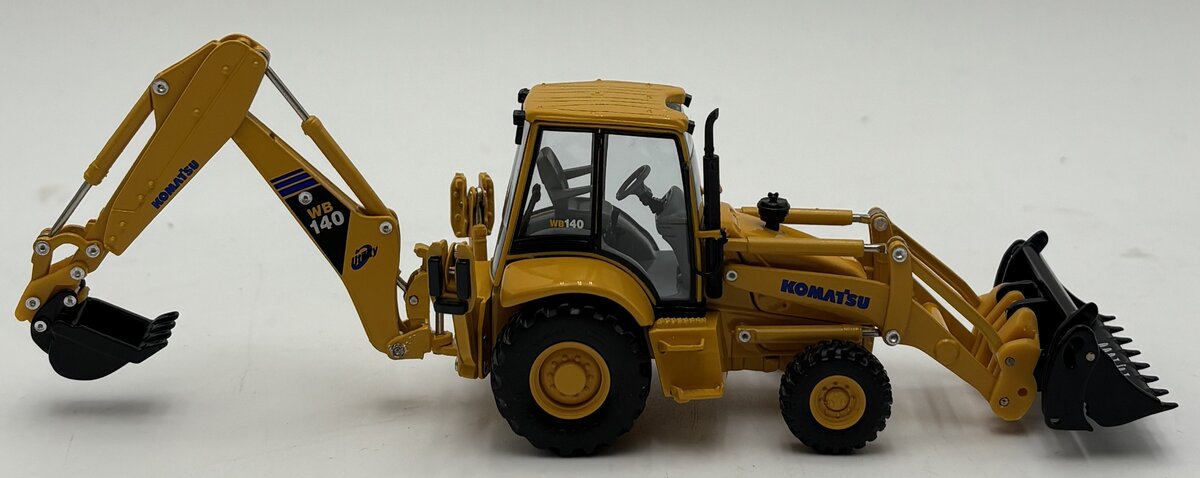 First Gear 50-0193 1:50 Scale Komatsu WB140 Backhoe Loader Diecast LN/Box