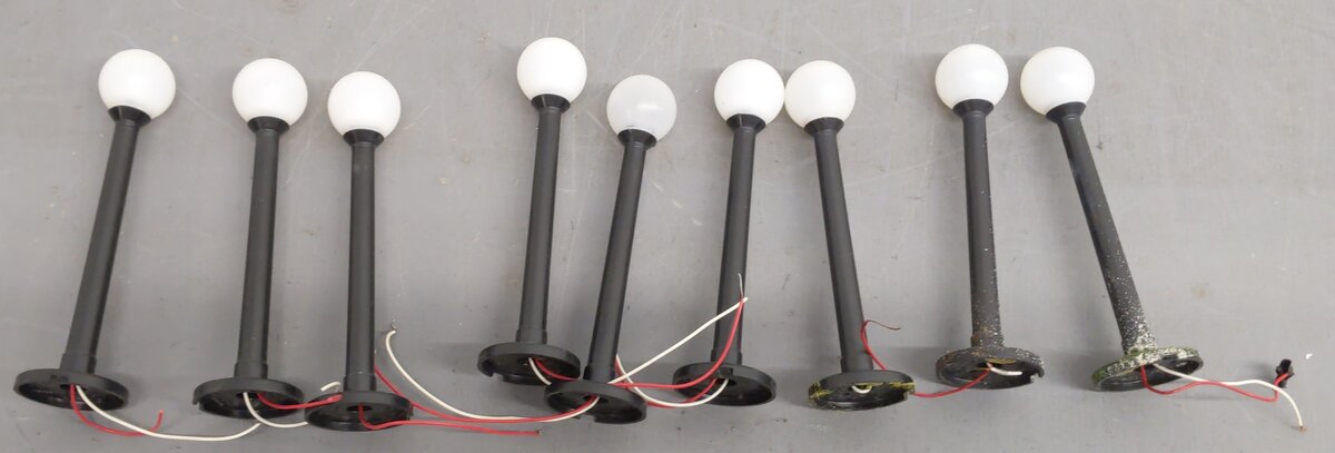Lionel 6-12708 O/0-27 Gauge Operating Street Lamps (Packs of 3) [3] VG/Box