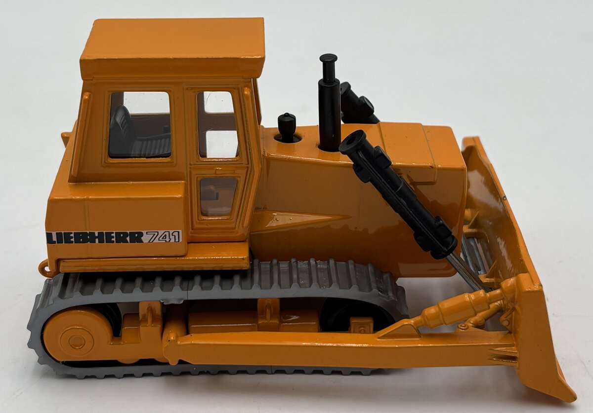 Siku 2529 1:55 Scale Diecast Liebherr 741 Bulldozer LN/Box