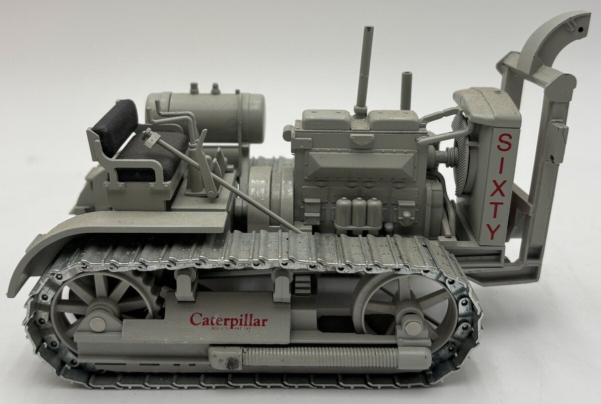 Conrad 2873 1:25 Scale Diecast 1931 Caterpillar Model Sixty Diesel Tractor EX/Box