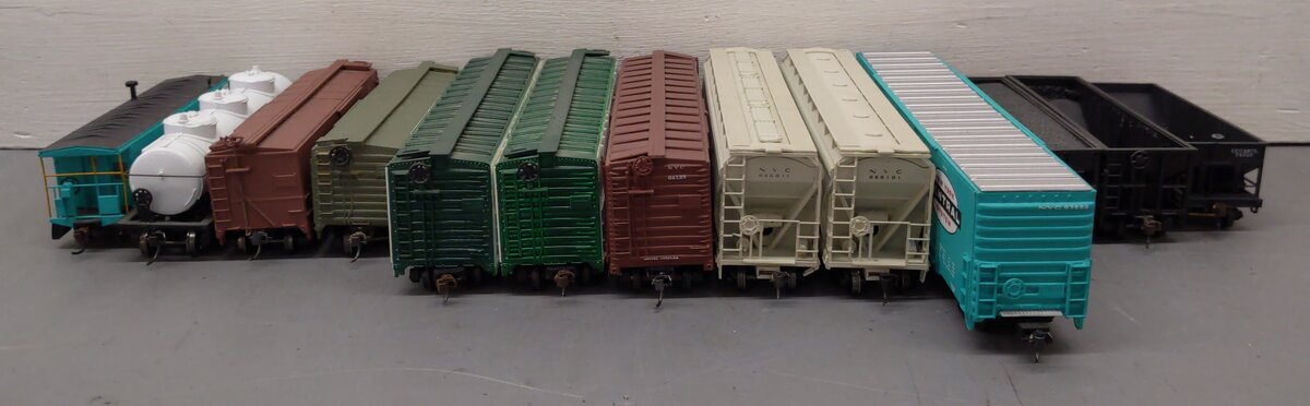 Bachmann, Bowser & Other HO Scale Freight Cars [13] VG