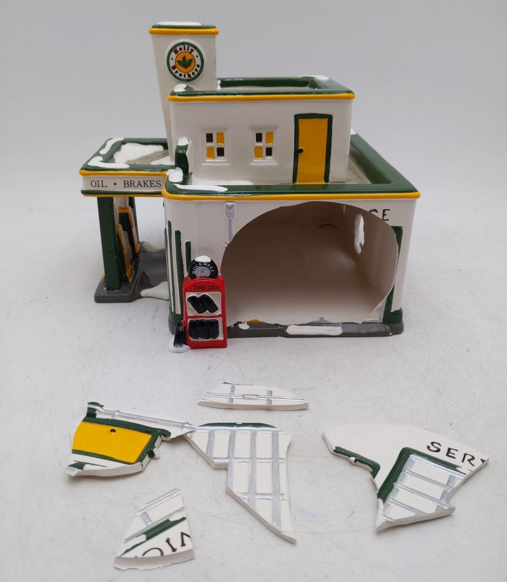 Dept 56 54854 Holly Brothers Garage VG/Box