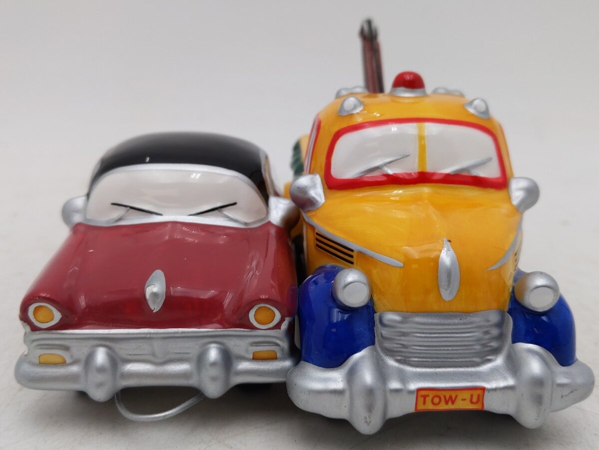 Dept 56 54895 Terry's Towing EX/Box