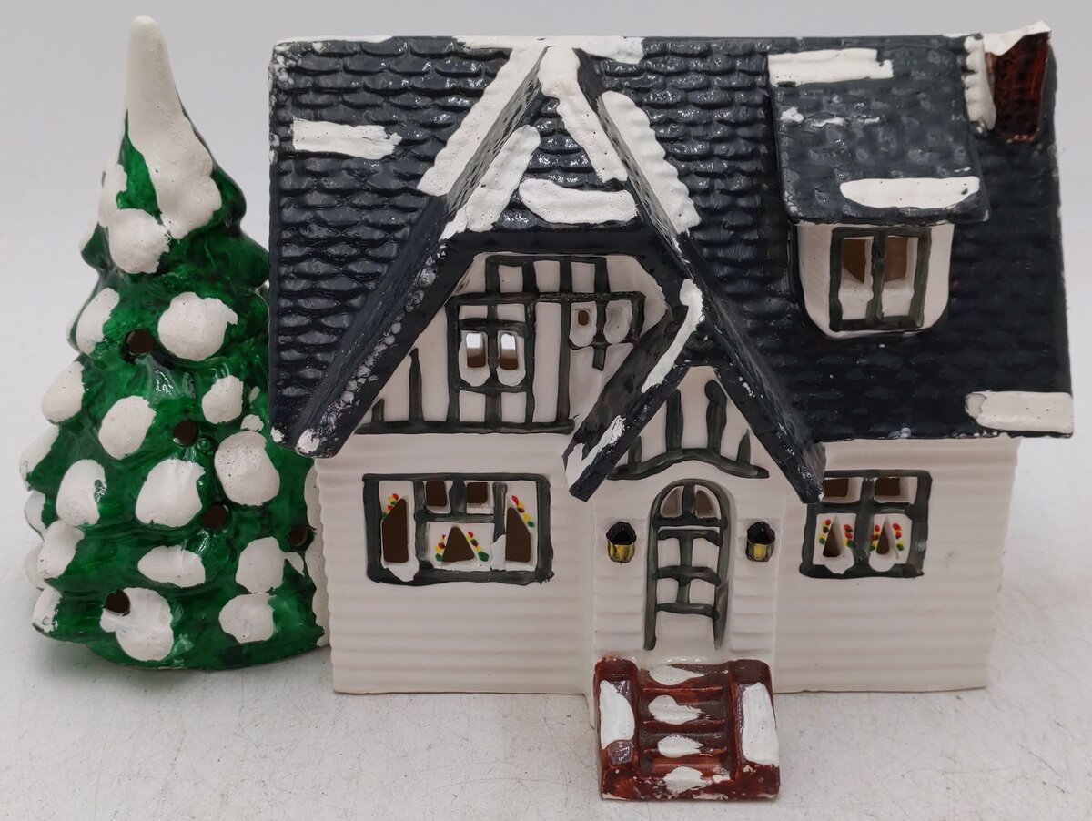 Dept 56 50059 Ceramic Main Street House EX
