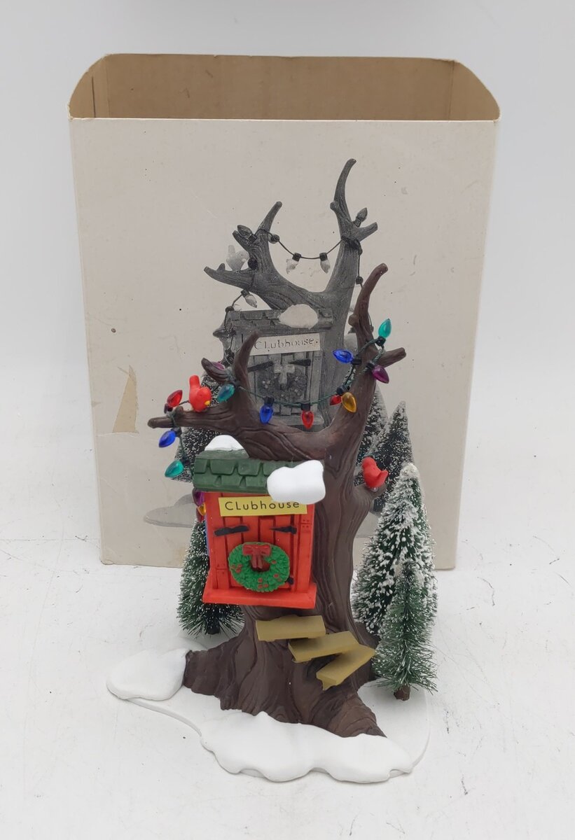 Dept 56 5168-3 Snow Village "Kid's Tree House" Hand Painted Ceramic Accessory EX/Box