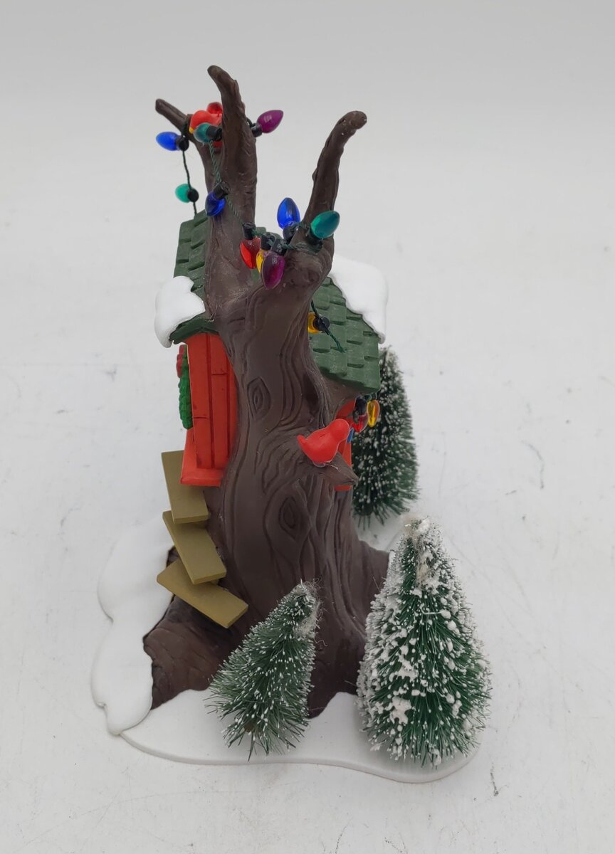 Dept 56 5168-3 Snow Village "Kid's Tree House" Hand Painted Ceramic Accessory EX/Box