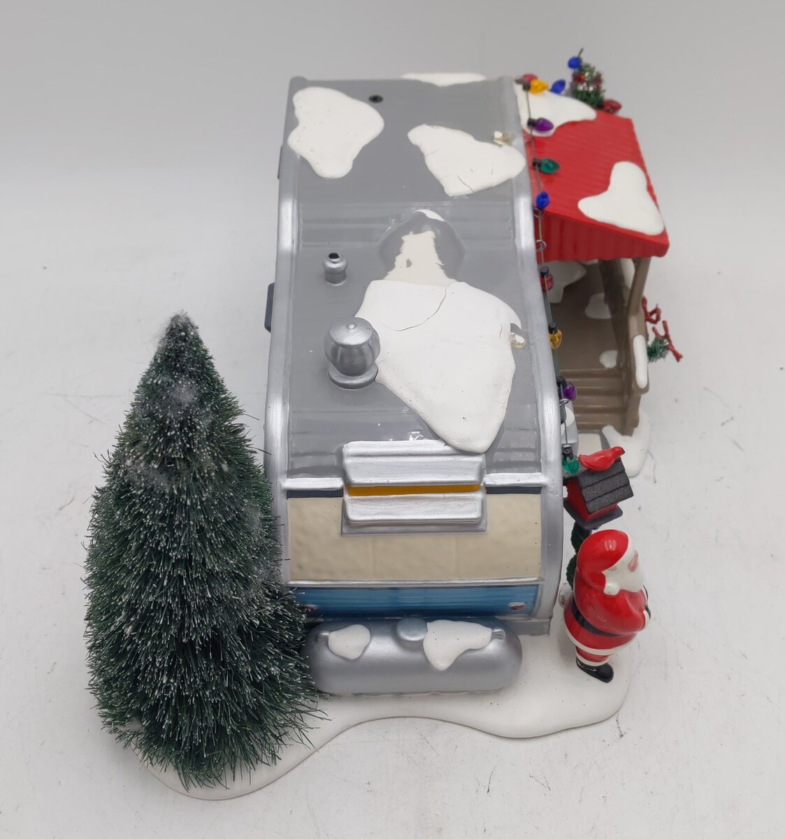 Dept 56 55335 Ceramic "Original Snow Village Collection" Lot 56, Christmas Court VG/Box