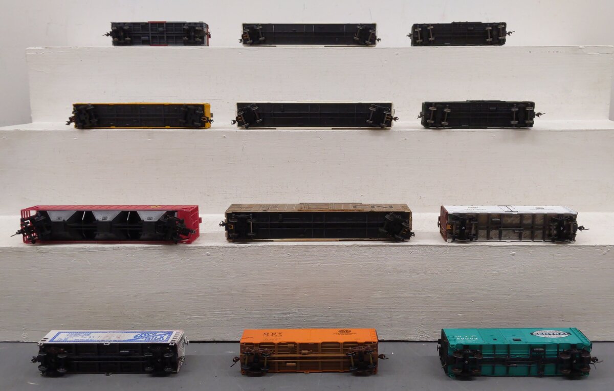 Bachmann, Pemco, Lima & Other HO Scale Freight Cars [12] VG