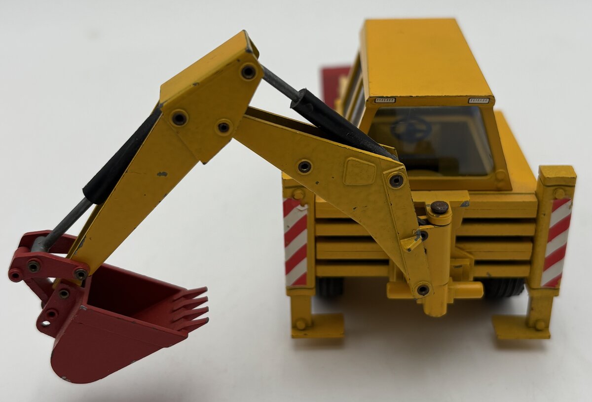 NZG 1:50 Scale Diecast JCB 3C II Backhoe EX/Box