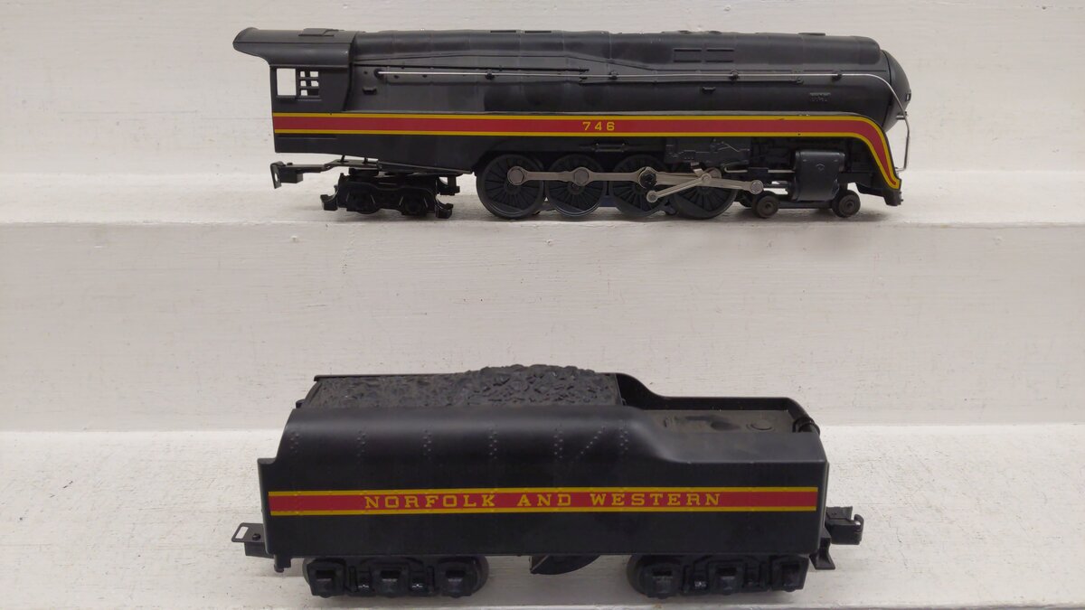 Lionel 6-11106 Postwar Celebration J-Class 4-8-4 Steam Locomotive & Tender #746 VG