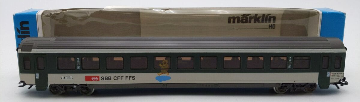 Marklin 4236 HO Scale SBB CFF FFS 2nd Class Passenger Car LN/Box