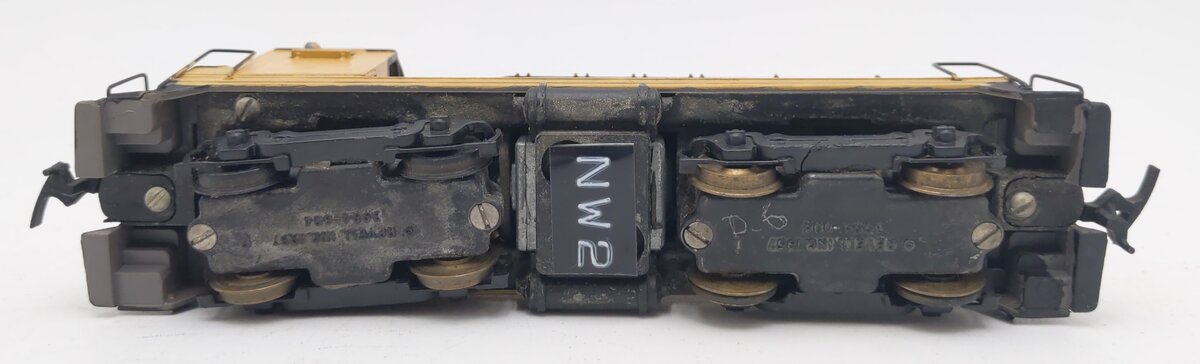 Athearn HO Scale Vintage EMD NW2 Diesel Switcher - Custom Painted