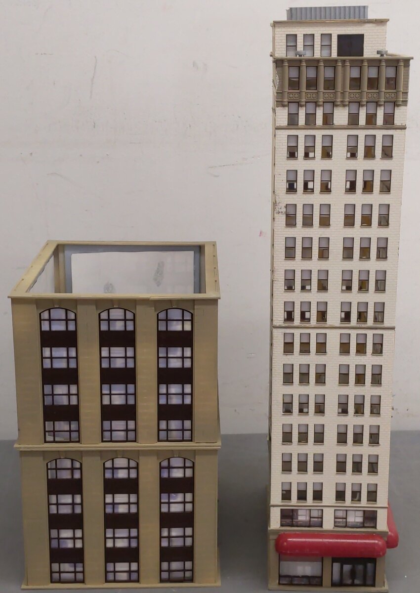 HO Scale Assorted Layout Buildings VG