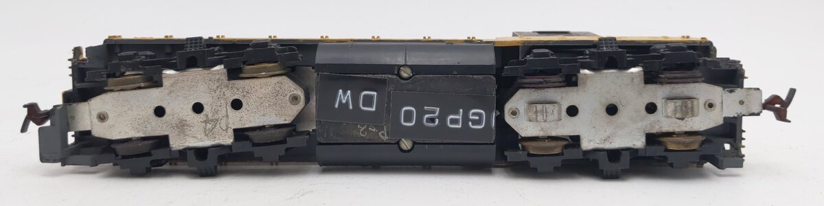 Athearn HO Scale Vintage EMD GP20 Diesel Locomotive - Custom