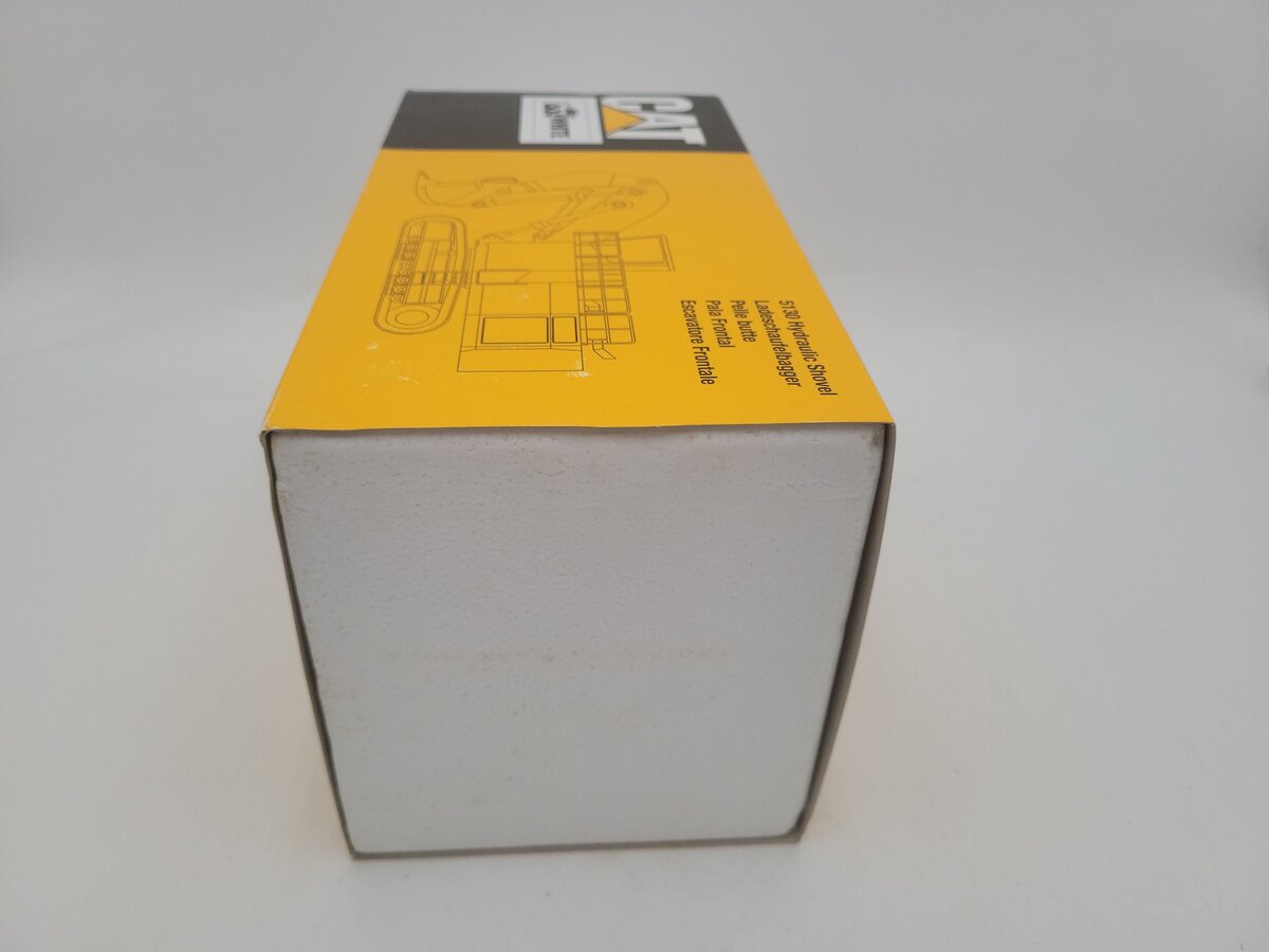 NZG 391 1:50 Diecast White Cat 5130 Hydraulic Shovel W/Movable Arm & Bucket EX/Box