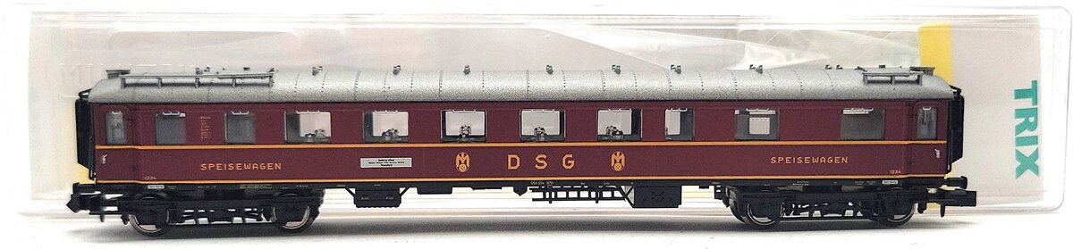 Trix 15735 N Scale DSG Lighted Diner Passenger Car LN/Box