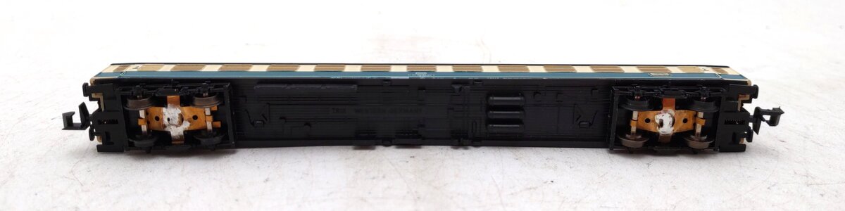 Minitrix 51311400 N Scale DB Passenger Coach Car w/ Lighting LN/Box