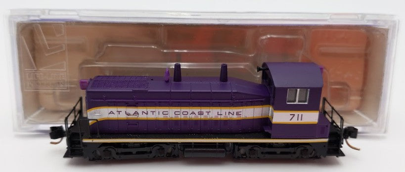Life Like 7852 N Scale Atlantic Coast Line SW9/1200 Diesel Switcher #711 EX/Box