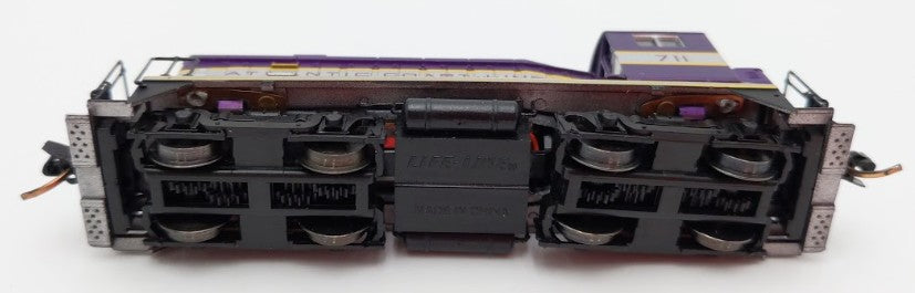 Life Like 7852 N Scale Atlantic Coast Line SW9/1200 Diesel Switcher #711 EX/Box