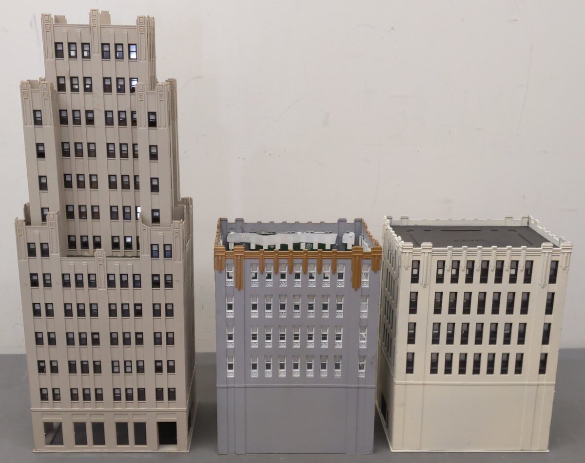 HO Scale Assorted Layout Buildings VG