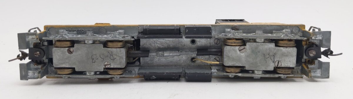 Hobby Town HO Scale Vintage Alco RS-3 Road Switcher Diesel Locomotive - Custom EX